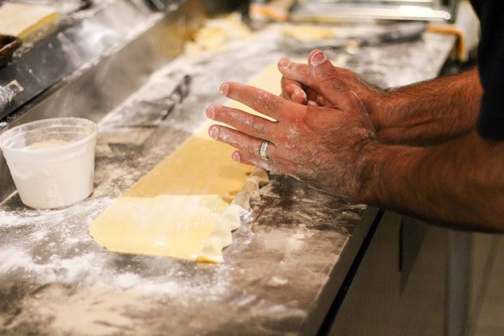 Midtown Table | restaurant | 5016 Gate Pkwy Suite 6, Jacksonville, FL 32256, USA | 9045034122 OR +1 904-503-4122