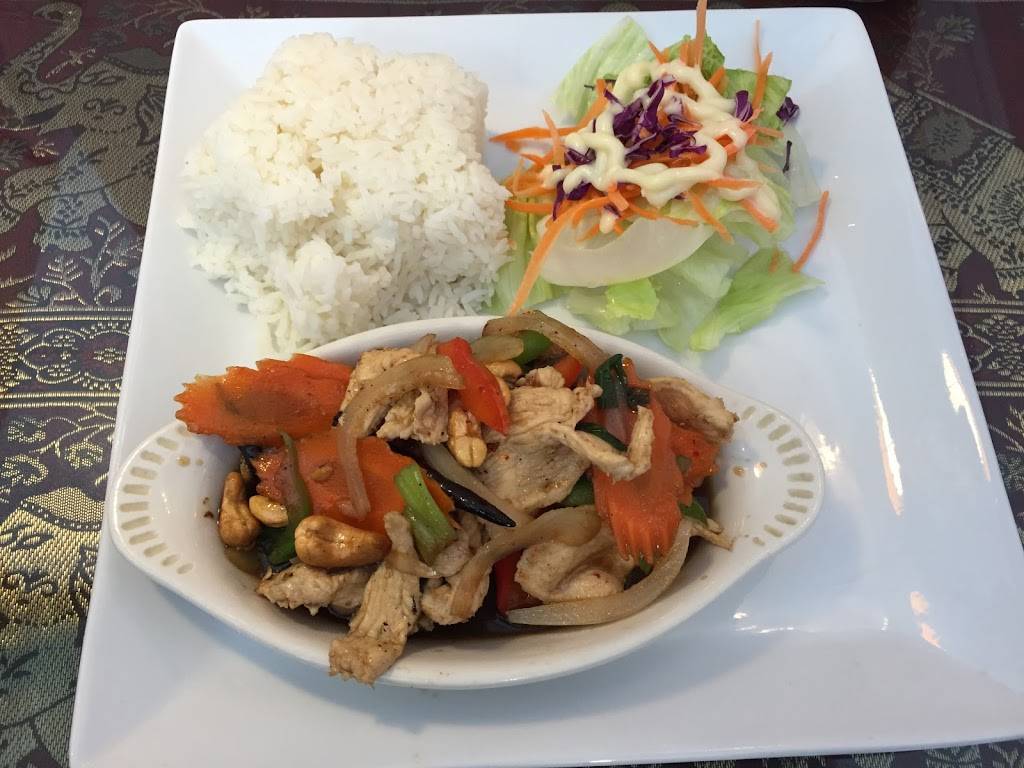 Thai Chef Cuisine | restaurant | 310 N Citrus Ave # E, Azusa, CA 91702, USA | 6266331700 OR +1 626-633-1700