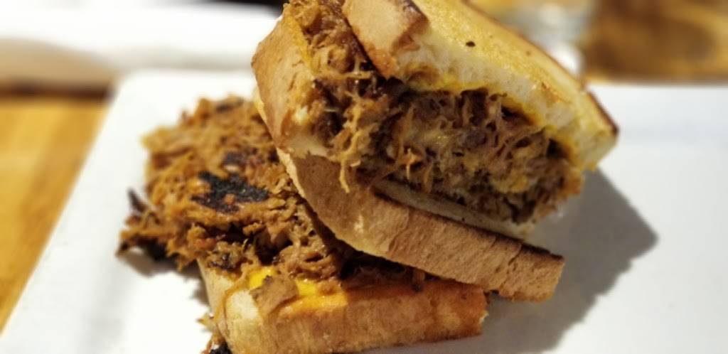 Firehouse Tap & Grille | restaurant | 875 Park Ave, Meadville, PA 16335, USA | 8147243646 OR +1 814-724-3646