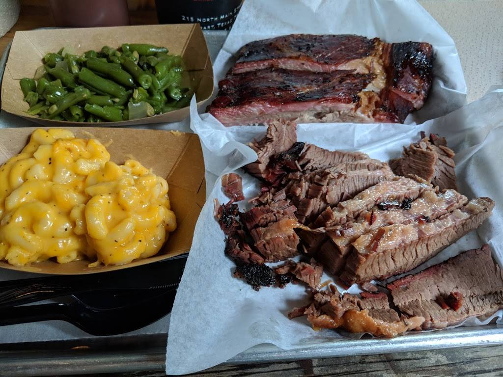 Blacks Barbecue Austin | restaurant | 3110 Guadalupe St, Austin, TX 78705, USA | 5125240801 OR +1 512-524-0801