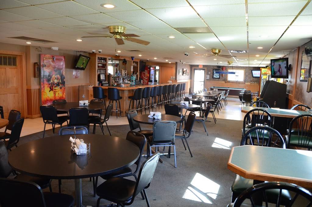 Odies Bar & Grill | restaurant | 9568, 1650 Dows St, Ely, IA 52227, USA | 3198483292 OR +1 319-848-3292
