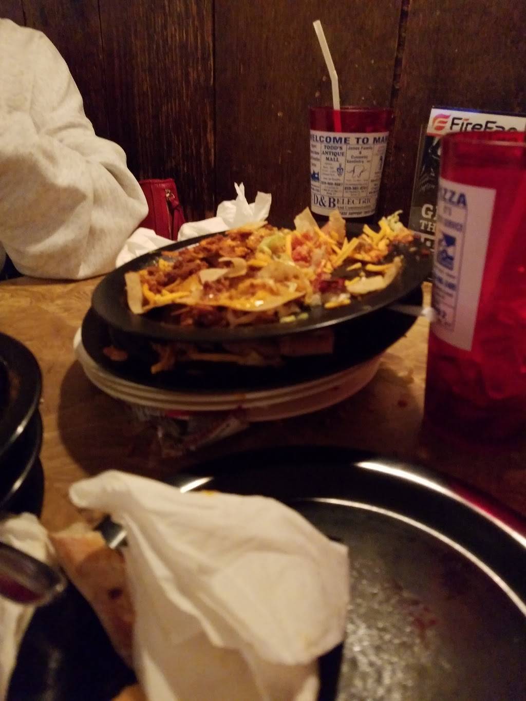 Marios Pizza | restaurant | 636 Chestnut St, Berea, KY 40403, USA | 8599862331 OR +1 859-986-2331