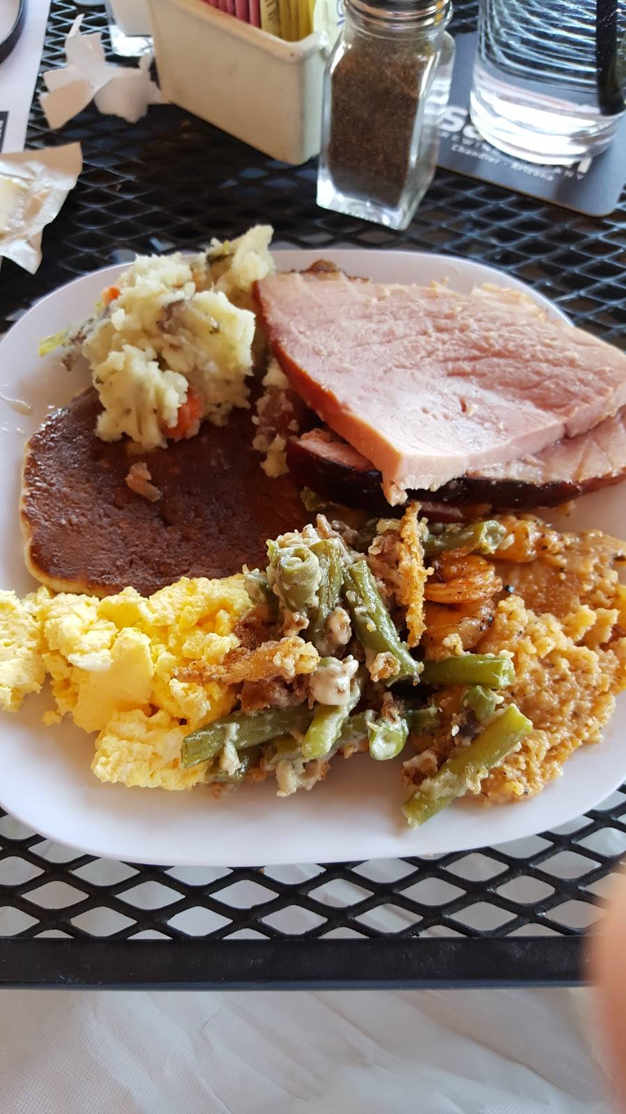 SanTan Brewing Company | restaurant | 8 S San Marcos Pl, Chandler, AZ 85225, USA | 4809178700 OR +1 480-917-8700