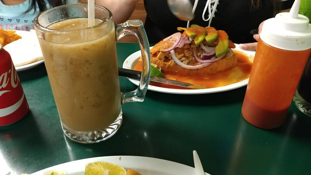 Delicias La Chocola | restaurant | 507 S Sherman Dr, Indianapolis, IN 46203, USA | 3179865057 OR +1 317-986-5057