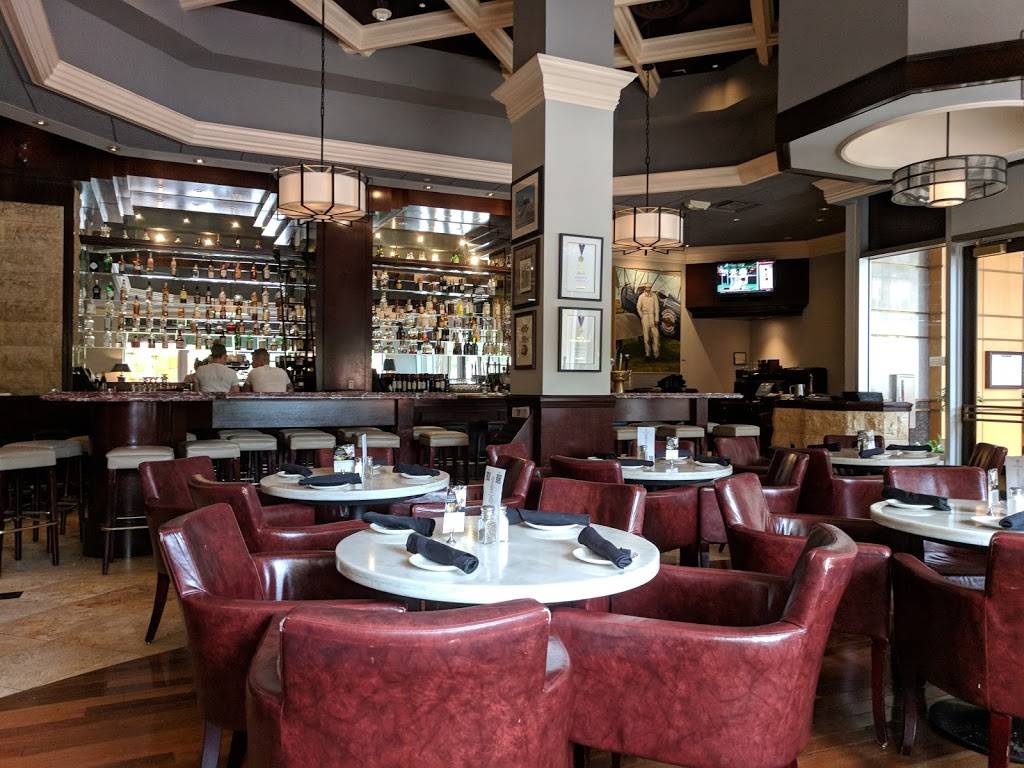 Kincaids Fish, Chop & Steak House | restaurant | 380 St Peter St, St Paul, MN 55102, USA | 6516029000 OR +1 651-602-9000