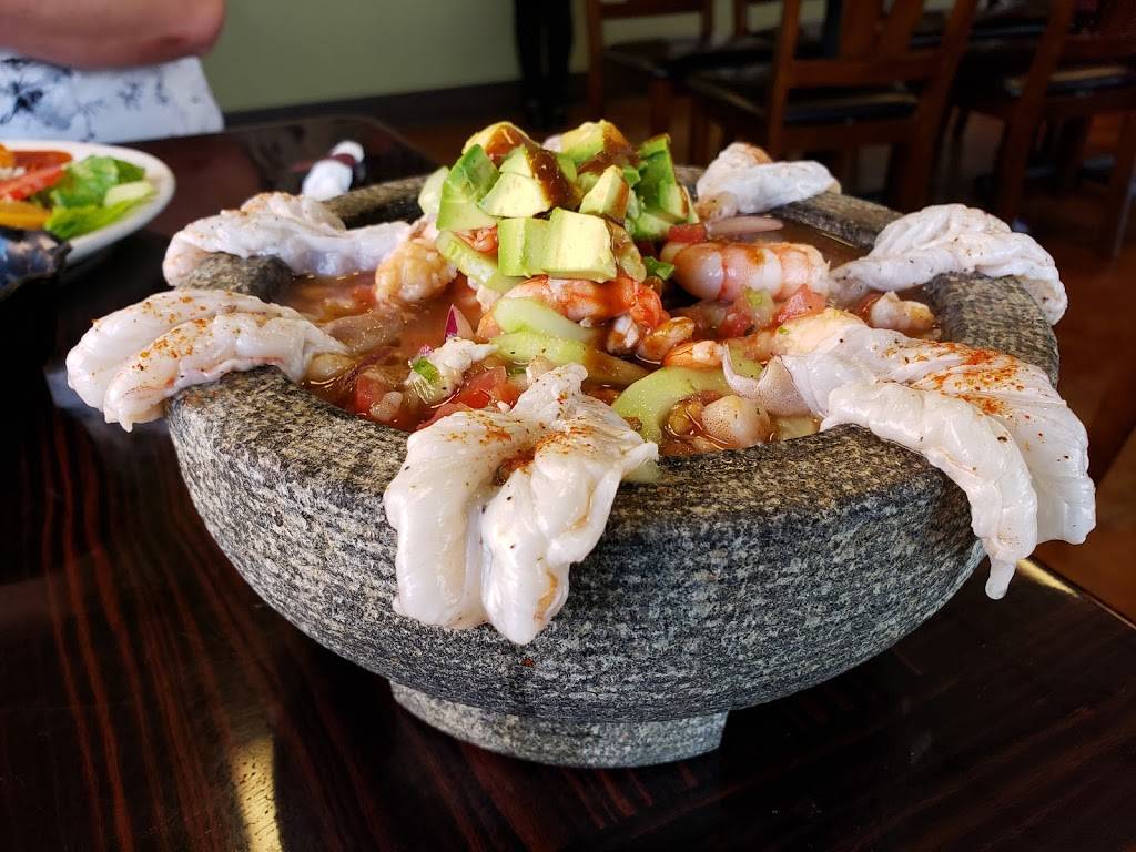 Mariscos la lomita | restaurant | 3330 Losee Rd, North Las Vegas, NV 89030, USA | 7029882252 OR +1 702-988-2252