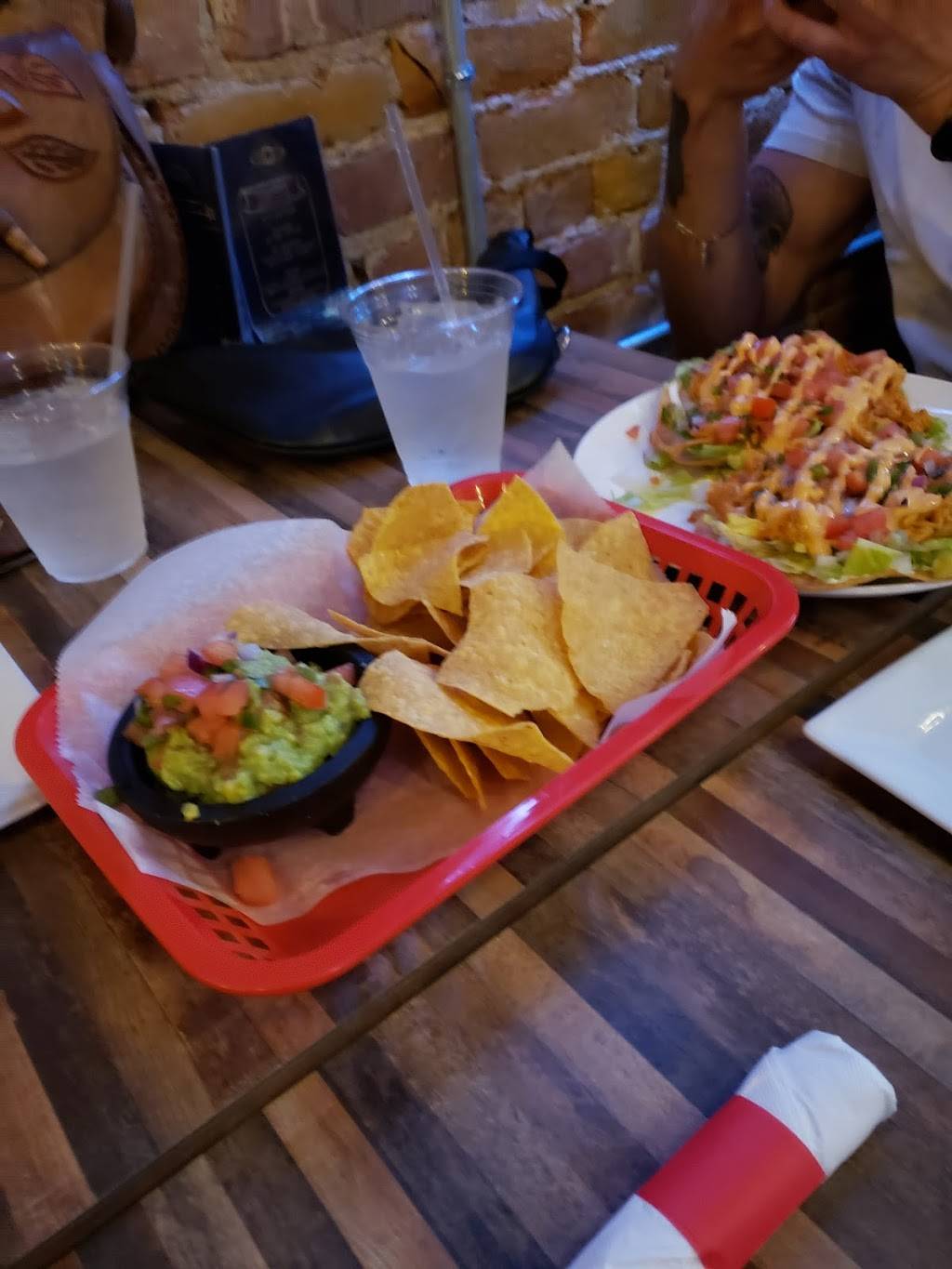 Bricks & Hops | restaurant | 65 Bruckner Blvd, The Bronx, NY 10454, USA | 7184503991 OR +1 718-450-3991