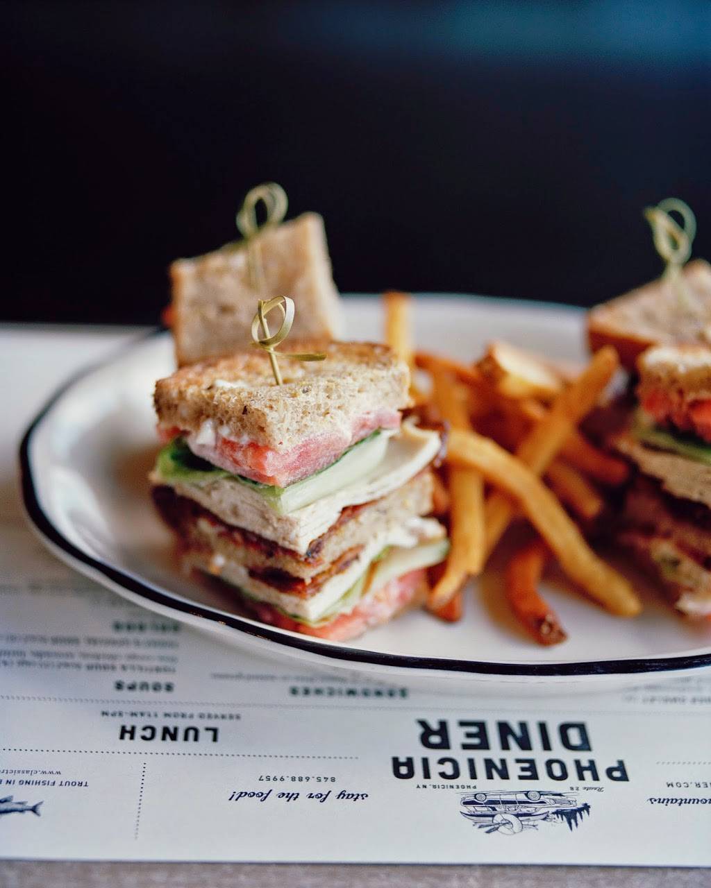 Phoenicia Diner | meal takeaway | 5681 NY-28, Phoenicia, NY 12464, USA | 8456889957 OR +1 845-688-9957