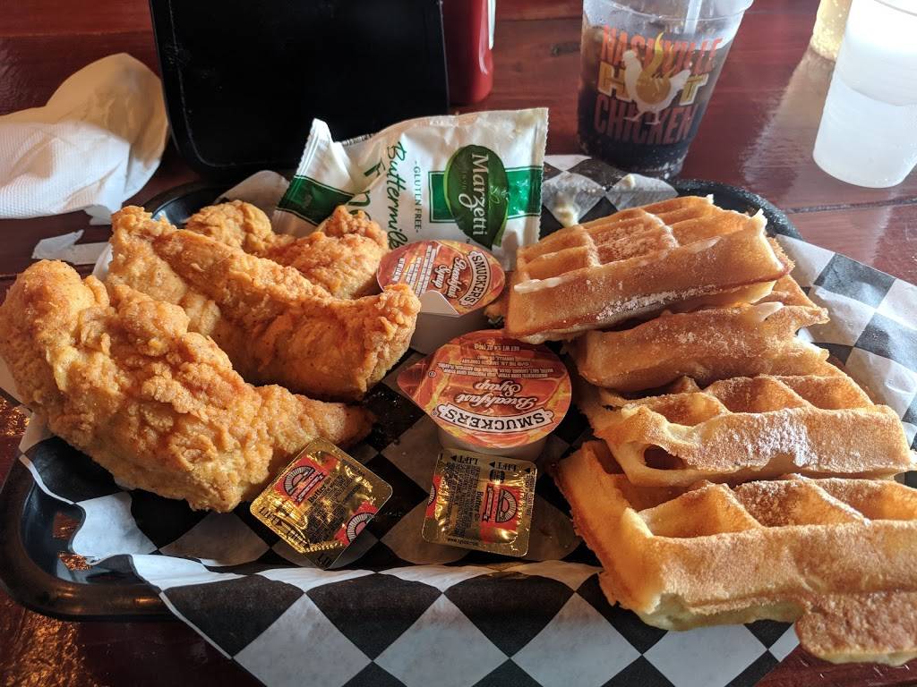 Pepperfire Hot Chicken | restaurant | 1000 Gallatin Ave C, Nashville, TN 37206, USA | 6155824824 OR +1 615-582-4824