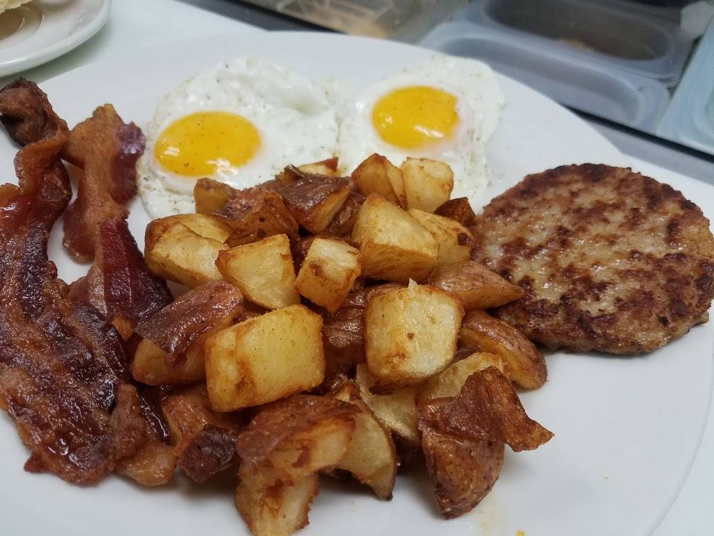 El New Chapala Restaurant | restaurant | 3537 E 106th St, Chicago, IL 60617, USA | 7739027829 OR +1 773-902-7829