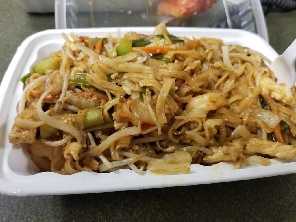 Asian Kitchen II | restaurant | 229 Brighton Ave, Rochester, PA 15074, USA | 7247751308 OR +1 724-775-1308