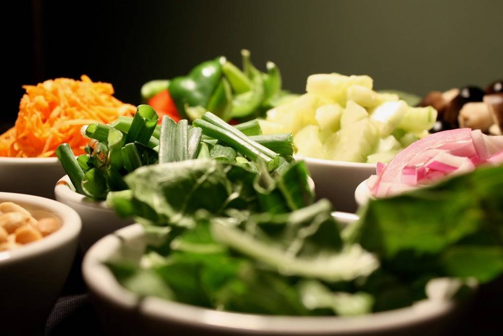 Basil Thai Restaurant Upper Arlington | restaurant | 3706 Riverview Dr, Upper Arlington, OH 43221, USA | 6148171777 OR +1 614-817-1777