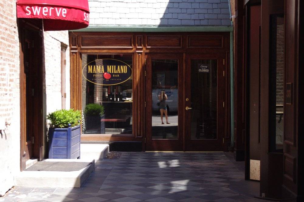 Mama Milano Pizza Bar | restaurant | 1421 N Wells St, Chicago, IL 60610, USA | 3127873710 OR +1 312-787-3710