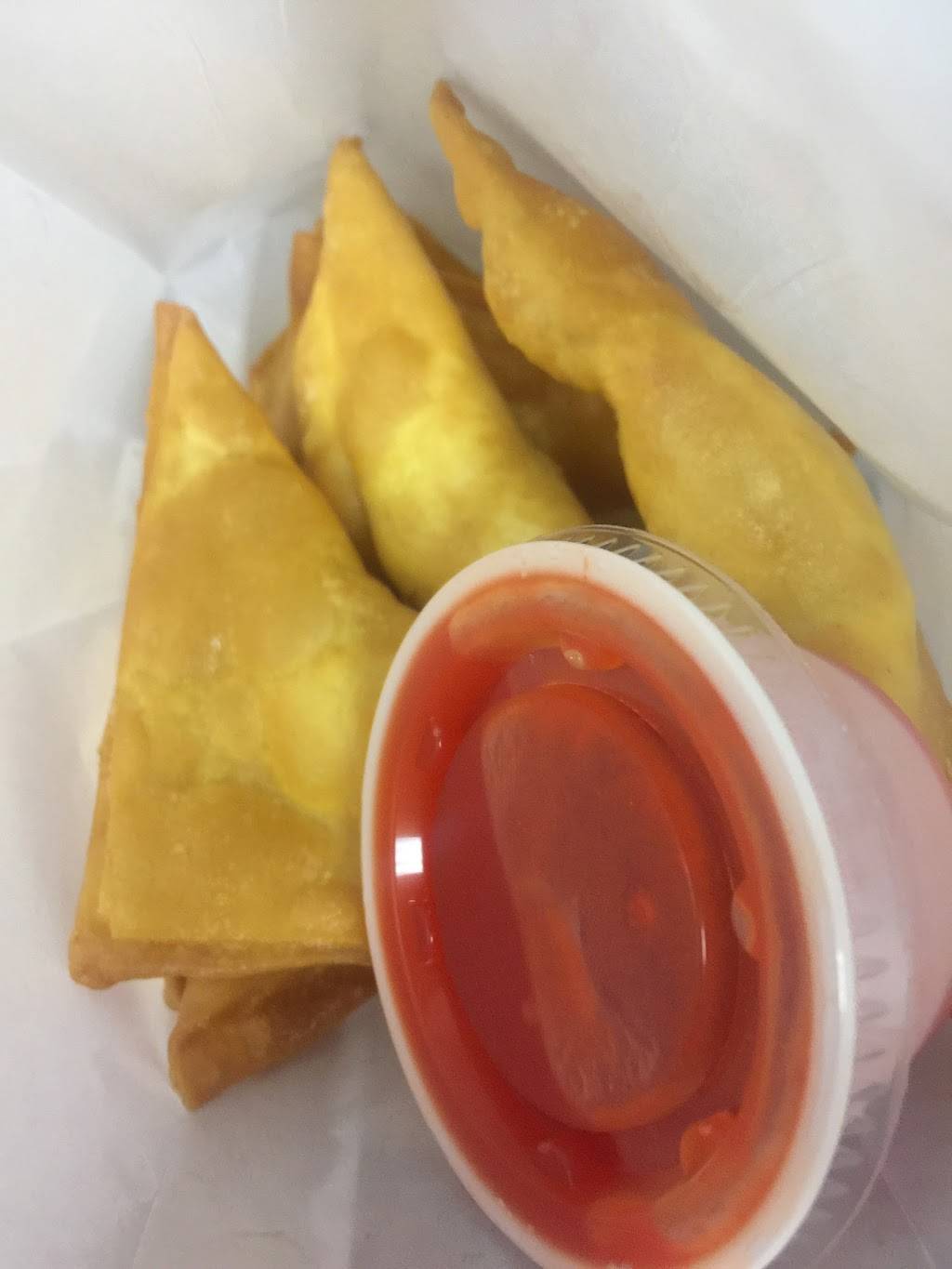 New Chef Carry Out Restaraunt | meal takeaway | 6604 Belair Rd, Baltimore, MD 21206, USA | 4104268888 OR +1 410-426-8888