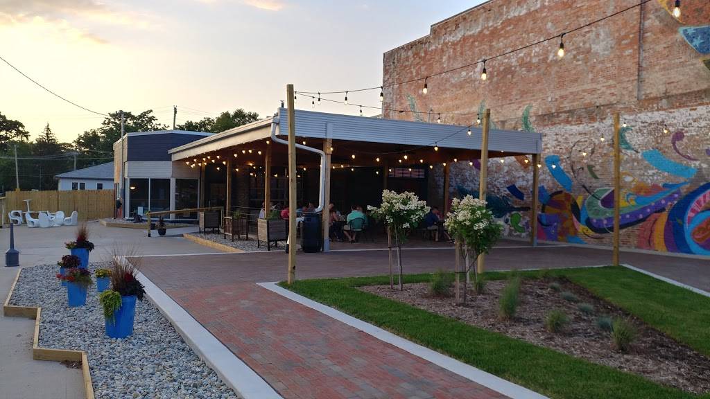 The Station at Embers | restaurant | 232 W Washington St, Rensselaer, IN 47978, USA | 2198699537 OR +1 219-869-9537