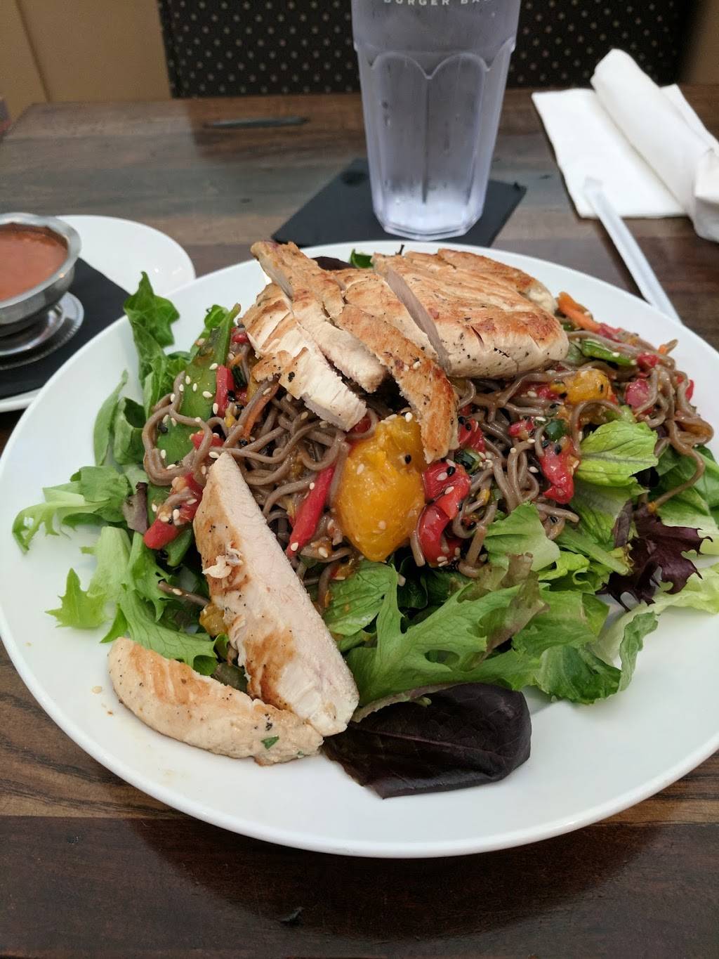 Cin Cin Burger Bar | restaurant | 1425 W 1st St, Winston-Salem, NC 27101, USA | 3369998413 OR +1 336-999-8413