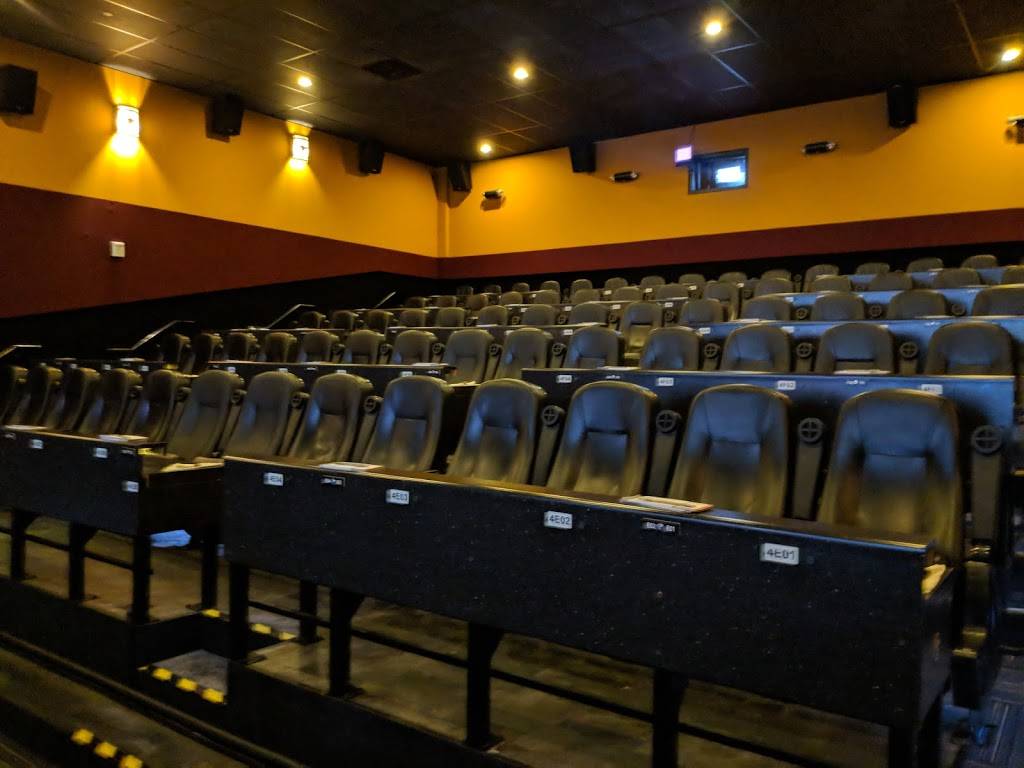 Flix Brewhouse Round Rock | restaurant | 2200 S Interstate 35 B1, Round Rock, TX 78681, USA | 5122443549 OR +1 512-244-3549