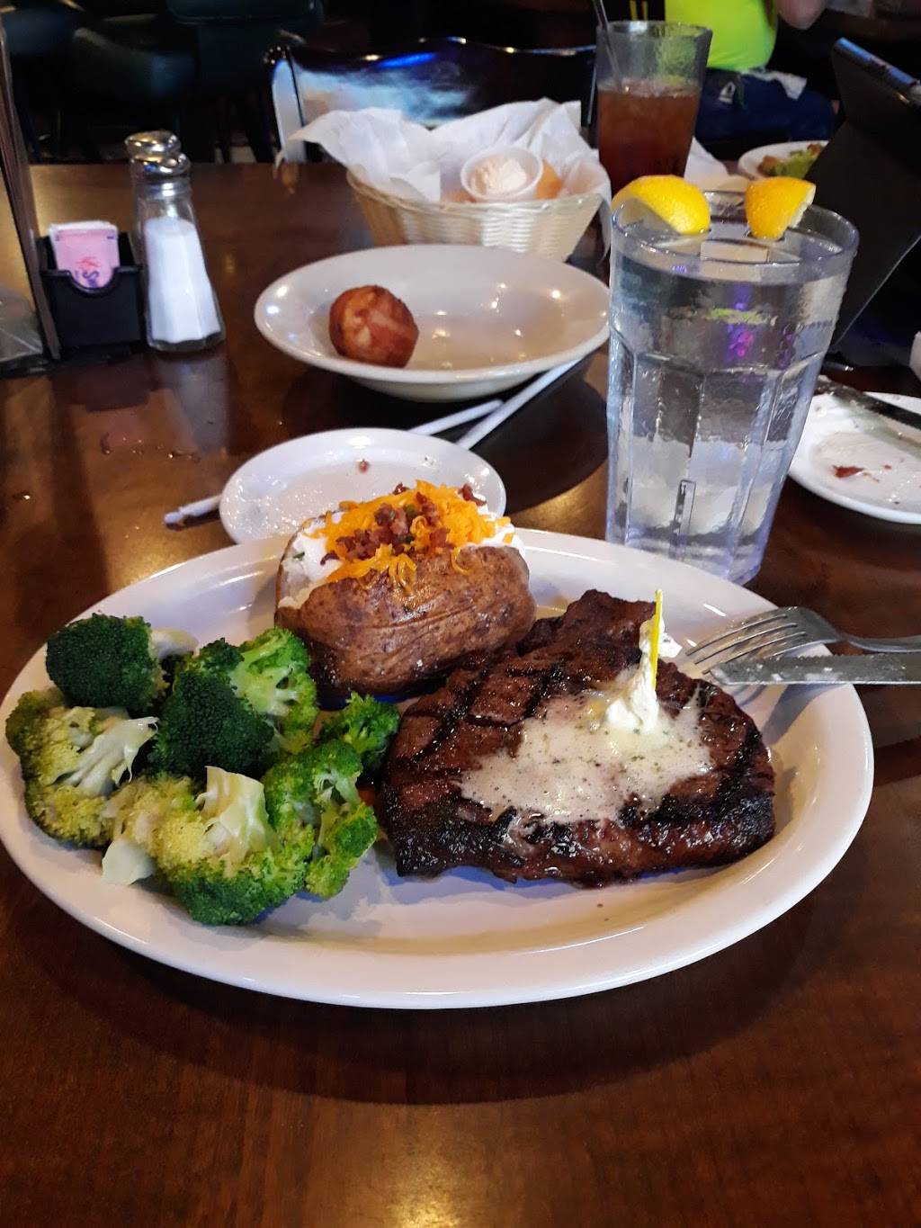 Heitmiller Steakhouse | restaurant | 4509 Interstate Hwy 35 N, Lacy Lakeview, TX 76705, USA | 2548671400 OR +1 254-867-1400