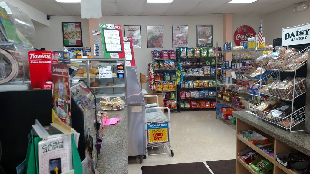 Alfredos Italian Deli | meal takeaway | 2179 W Camplain Rd, Somerville, NJ 08876, USA | 9084291055 OR +1 908-429-1055