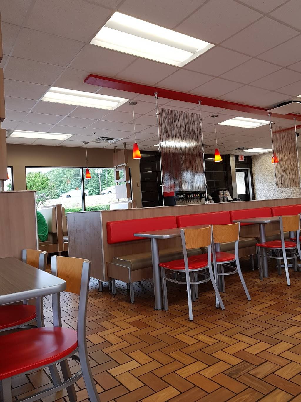 Burger King | restaurant | 6098 Calhoun Memorial Hwy, Easley, SC 29640, USA | 8648554218 OR +1 864-855-4218