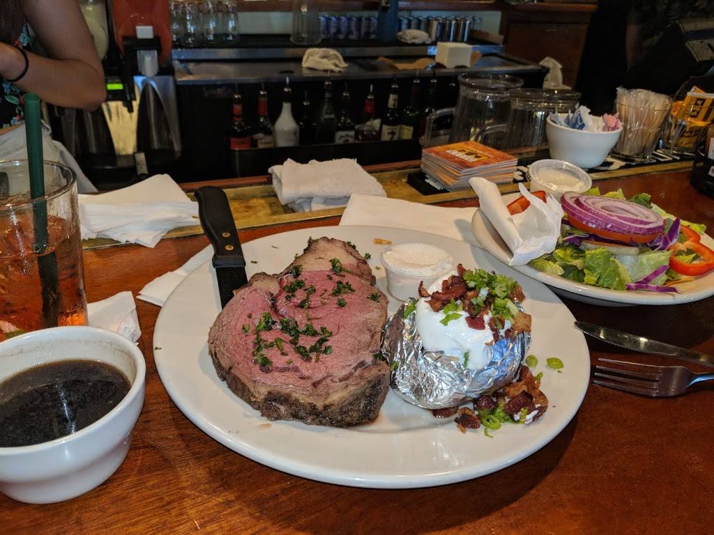 McGregors Grill | restaurant | 10475 San Diego Mission Rd, San Diego, CA 92108, USA | 6192829797 OR +1 619-282-9797