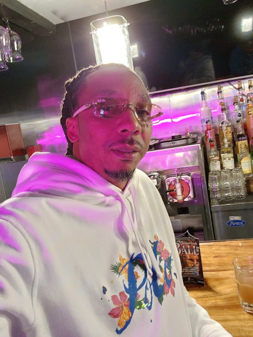 Mr.B’s Lounge | restaurant | 8617 W Brown Deer Rd, Milwaukee, WI 53224, USA | 4144464887 OR +1 414-446-4887