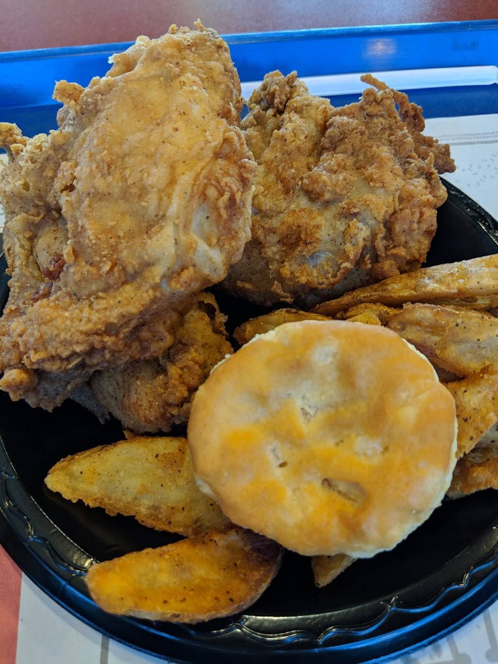 KFC | restaurant | 2050 Fair Oaks Ave, Pasadena, CA 91103, USA | 6267971127 OR +1 626-797-1127