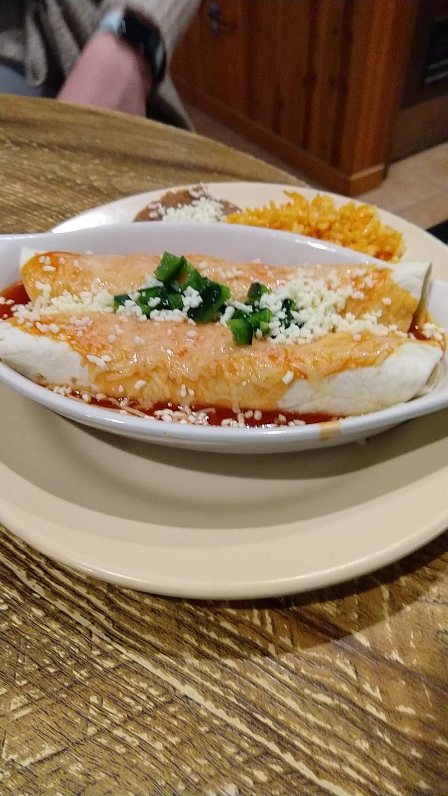 Kyotes Bar & Grill | restaurant | 129 Spring St, Belgium, WI 53004, USA | 2622855054 OR +1 262-285-5054