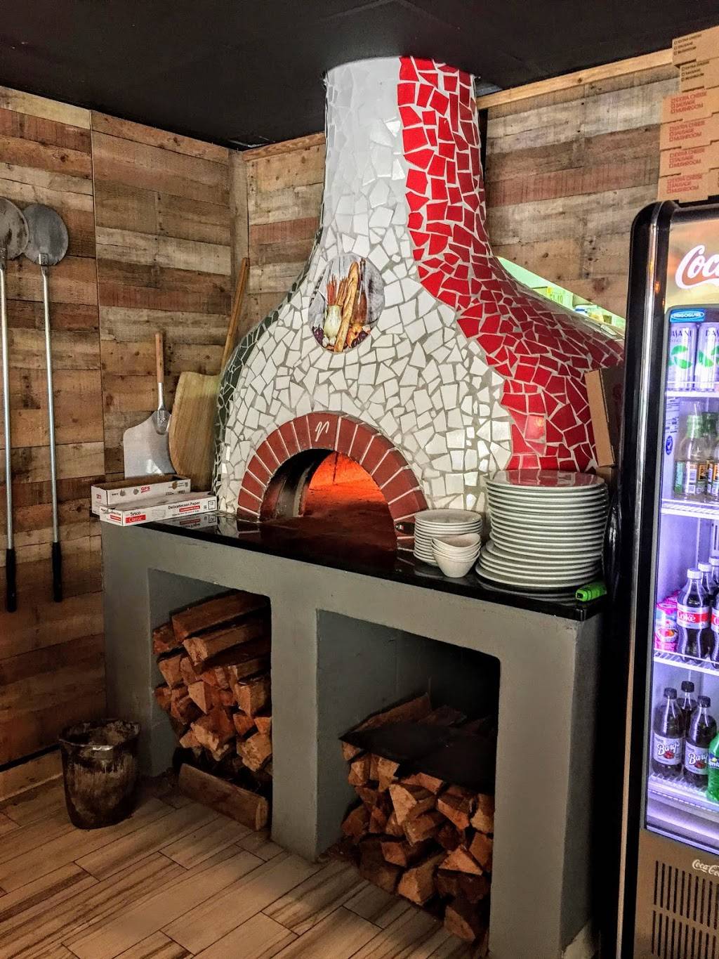 The Italian Joint | restaurant | 215 Broadway, Kissimmee, FL 34741, USA | 4074837031 OR +1 407-483-7031