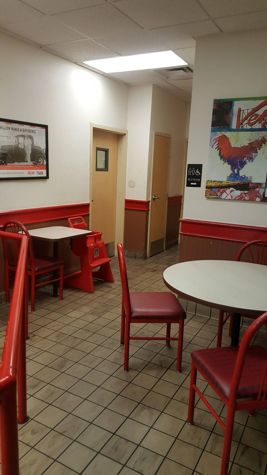 KFC | restaurant | 2301 East 14th St, Plano, TX 75074, USA | 9726330859 OR +1 972-633-0859