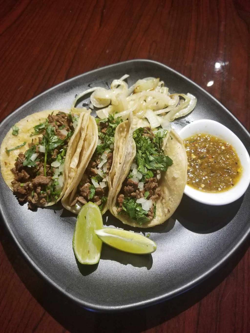 The Req Room | restaurant | 9625 Lackland Rd, Overland, MO 63114, USA | 3144554441 OR +1 314-455-4441