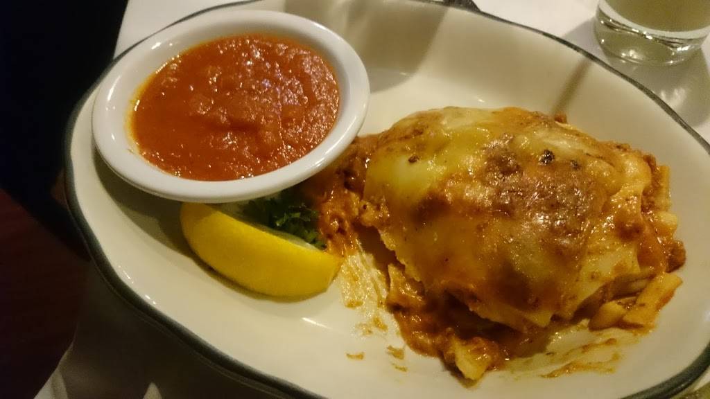 Michaels Steak & Lobster House | restaurant | 6209 Eastern Ave, Baltimore, MD 21224, USA | 4106336485 OR +1 410-633-6485