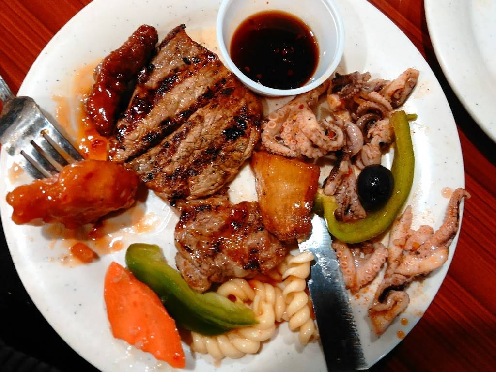 Fuji Buffet and Grill | restaurant | 4605 28th St SE, Grand Rapids, MI 49512, USA | 6162851665 OR +1 616-285-1665