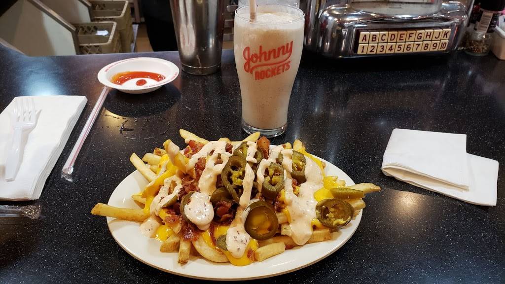 Johnny Rockets | restaurant | 651 Kapkowski Rd Space 2069, Elizabeth, NJ 07201, USA | 9089940110 OR +1 908-994-0110