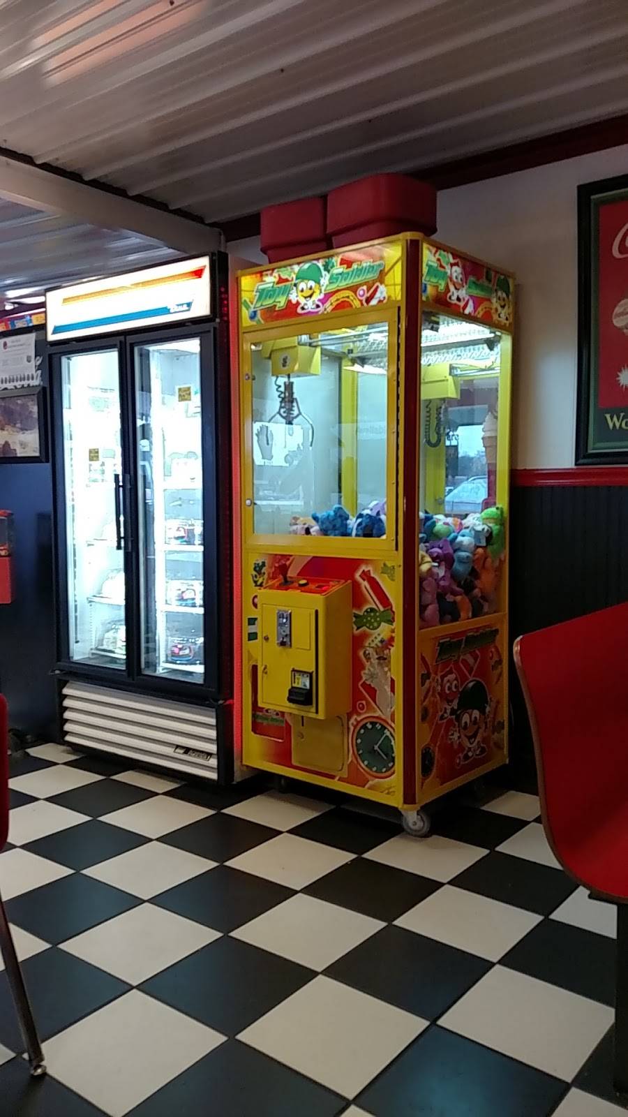 Spencers Dairy Kream | restaurant | 279 Sunset Dr, Grenada, MS 38901, USA | 6622269884 OR +1 662-226-9884