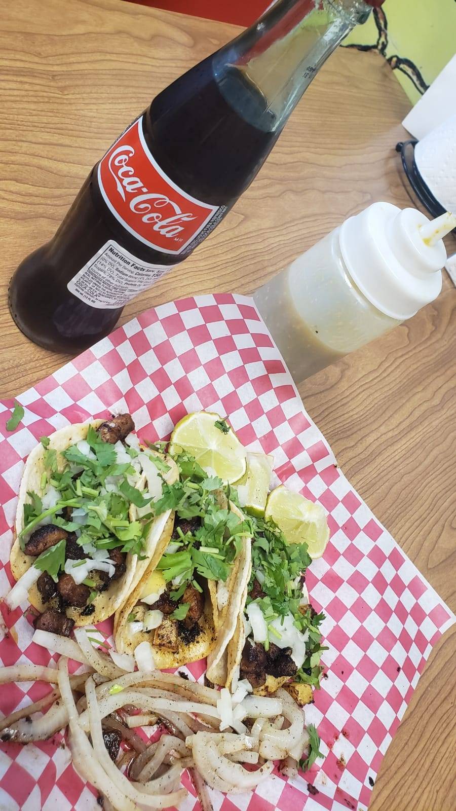 Novedades La Morena | restaurant | 6610 Old Canton Rd, Ridgeland, MS 39157, USA | 6018998821 OR +1 601-899-8821