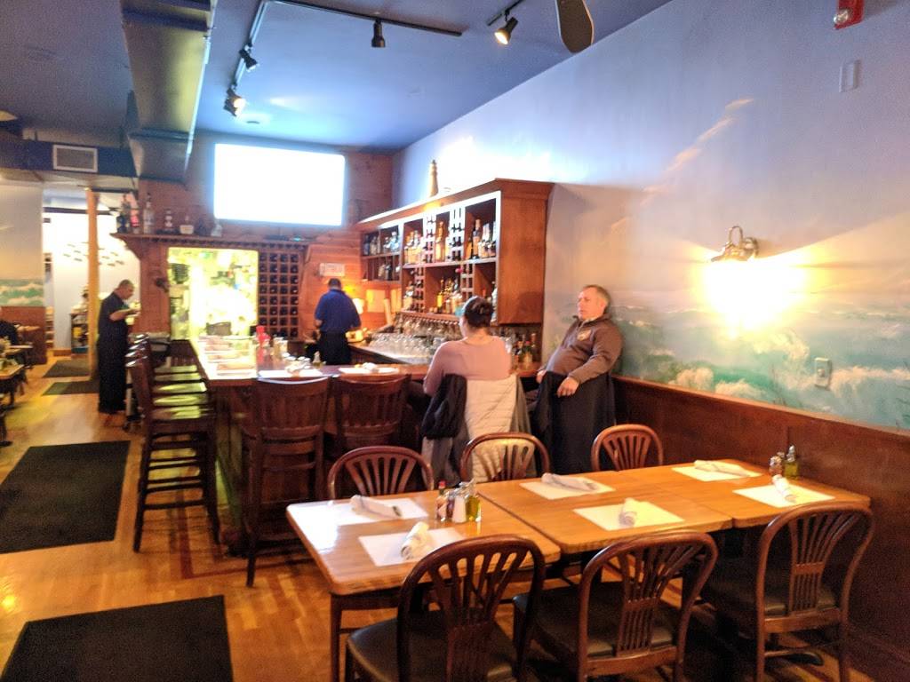 Out Of The Blue | restaurant | 215 Elm St, Somerville, MA 02144, USA | 6177765020 OR +1 617-776-5020