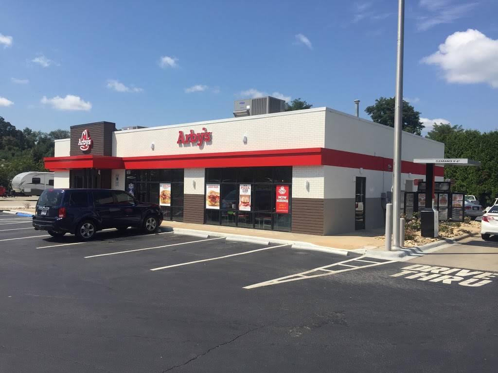 Arbys | restaurant | 701 Champion Dr, Canton, NC 28716, USA | 8286485898 OR +1 828-648-5898