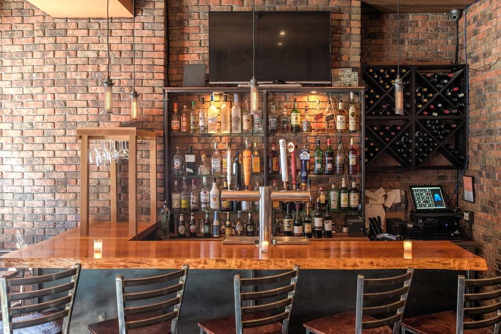 Dziupla | restaurant | 194 Bedford Ave, Brooklyn, NY 11249, USA | 7183886194 OR +1 718-388-6194