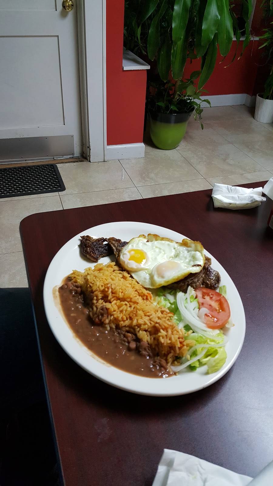 Aguilas de Mexico | restaurant | 118 Pacific St, Newark, NJ 07105, USA | 9737324168 OR +1 973-732-4168