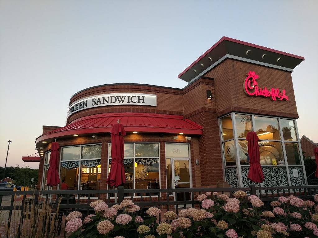 Chick-fil-A | restaurant | 701 N Milwaukee Ave Ste 360, Vernon Hills, IL 60061, USA | 8472478000 OR +1 847-247-8000