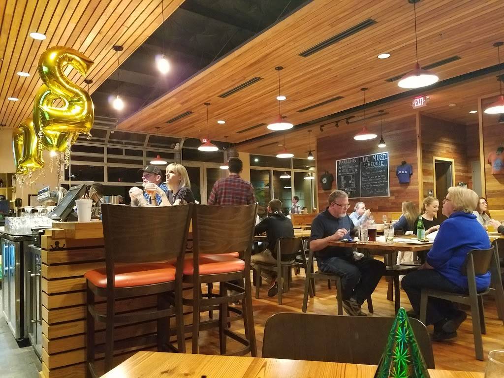 AquaBrew | restaurant | 150 S L B J Dr, San Marcos, TX 78666, USA | 5123532739 OR +1 512-353-2739