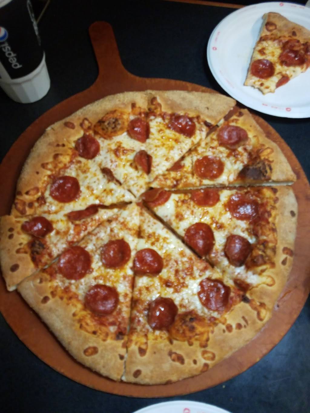 Pizza Hut | restaurant | 1749 SW Loop 410, San Antonio, TX 78227, USA | 2107984800 OR +1 210-798-4800