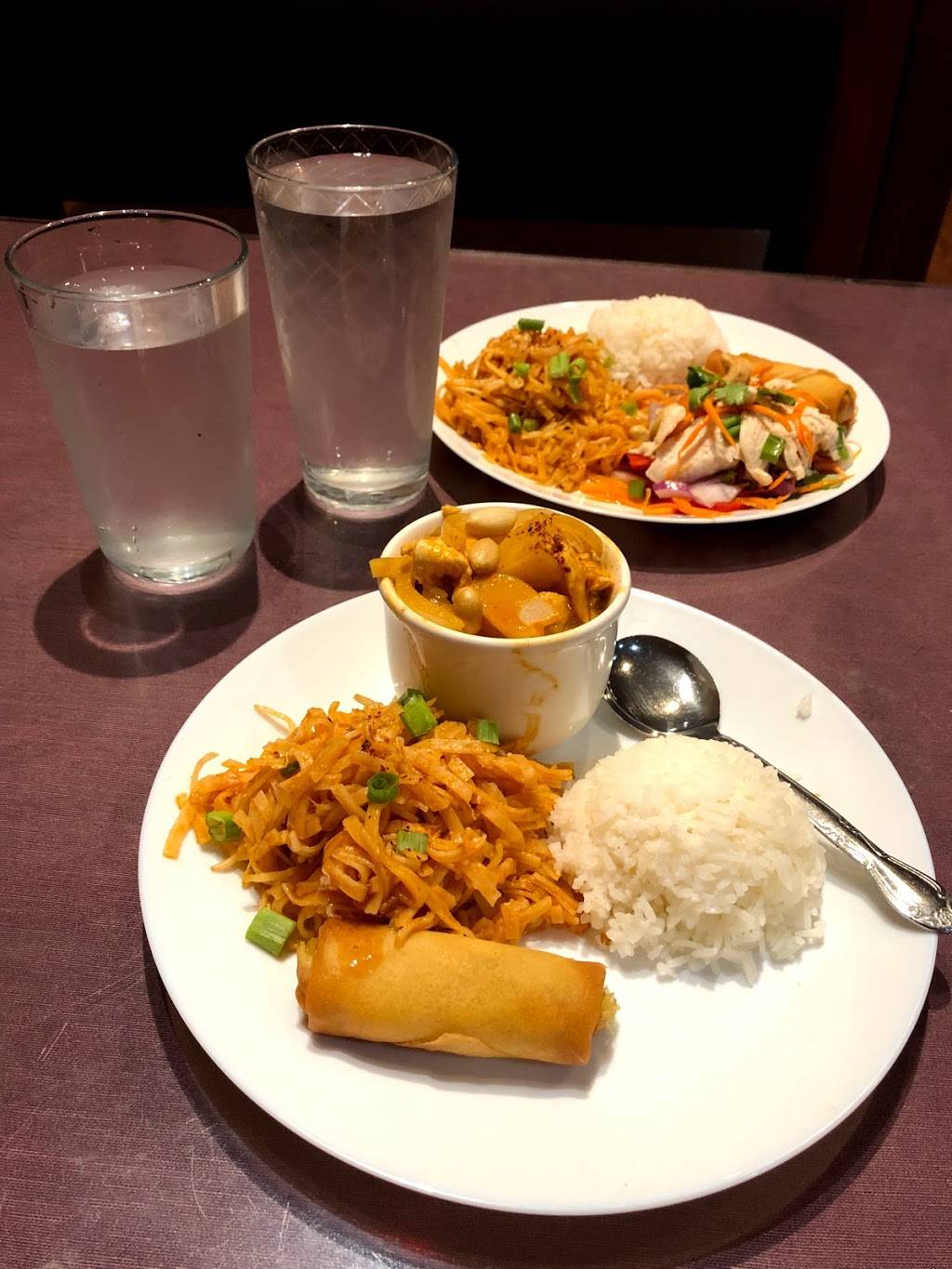 Thai Chef | restaurant | 1645 140th Ave NE, Bellevue, WA 98005, USA | 4255627955 OR +1 425-562-7955