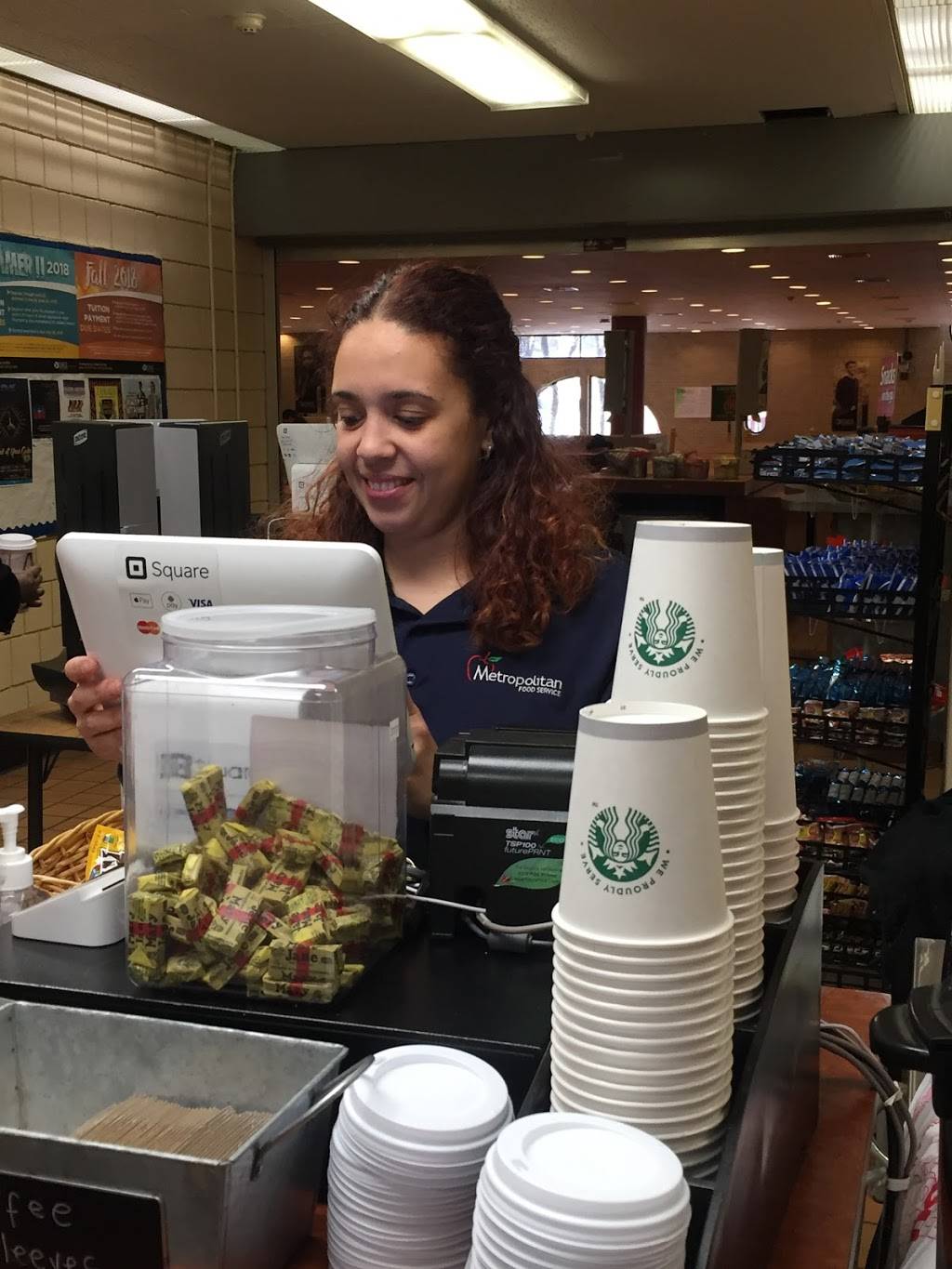 The Metro Cafe @ Essex County College | restaurant | 303 University Ave, Newark, NJ 07102, USA | 9738240717 OR +1 973-824-0717