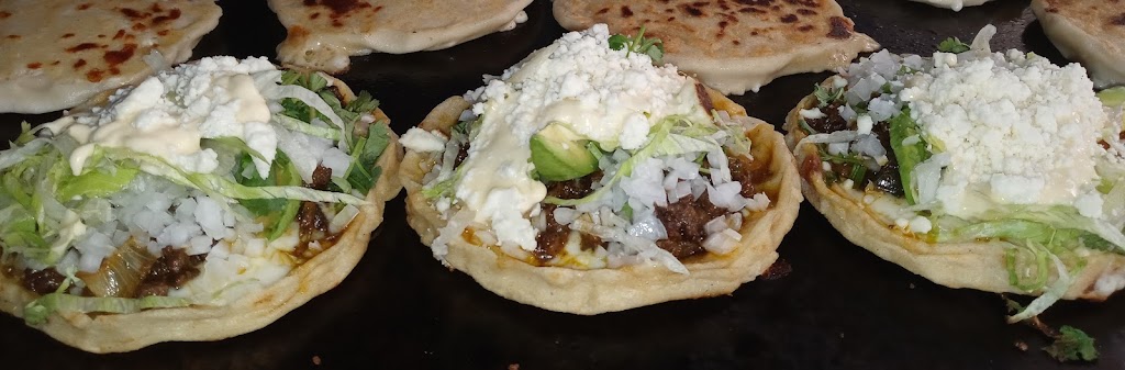 Taquería y Pupuseria Rosa Elena | restaurant | 13836 Bonham St, Houston, TX 77015, USA | 7139308303 OR +1 713-930-8303