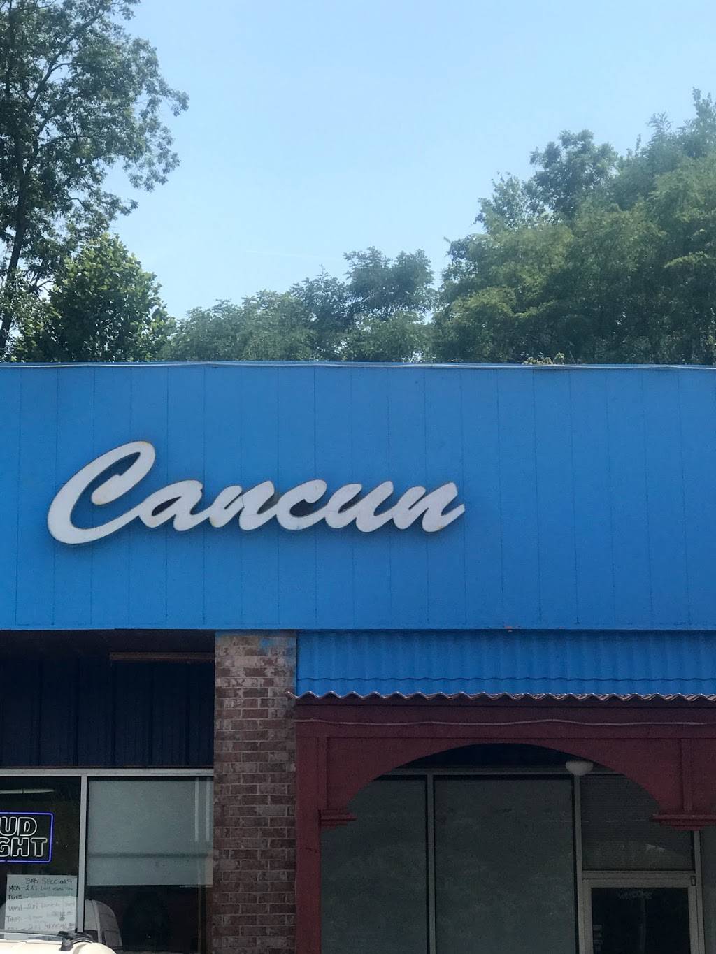 El Cancun | restaurant | 16970 US-64, Somerville, TN 38068, USA | 9014659030 OR +1 901-465-9030