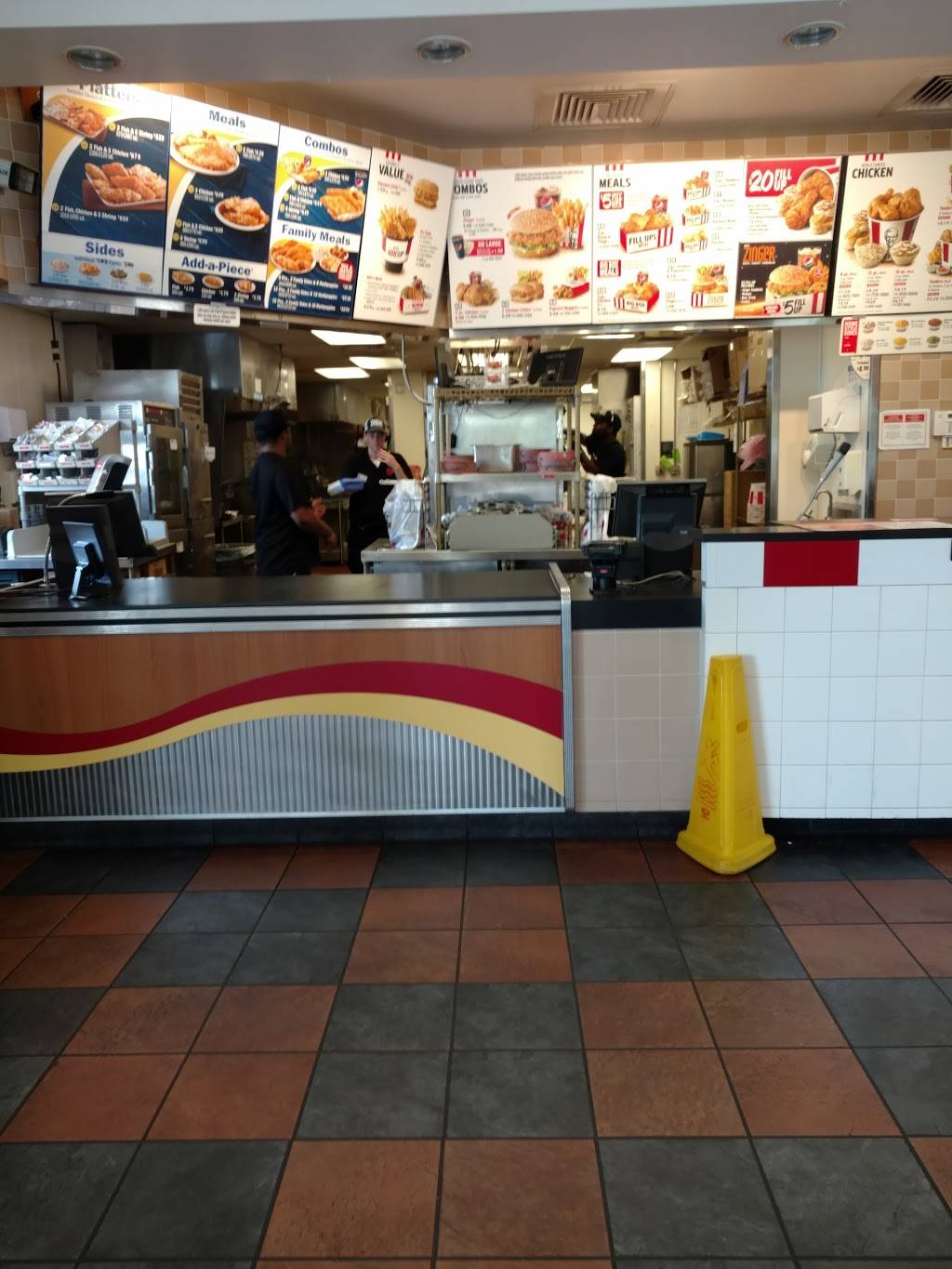 KFC | restaurant | 3220 S Martin Luther King Jr Blvd, Lansing, MI 48910, USA | 5173932200 OR +1 517-393-2200