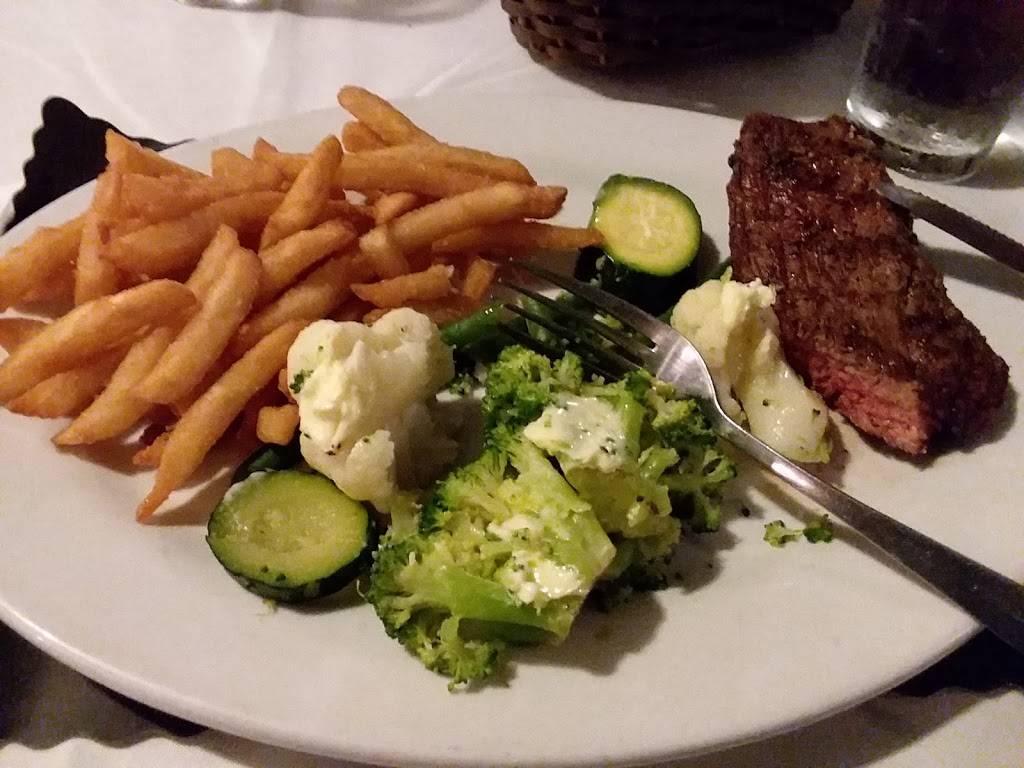 Ranch House Restaurant | restaurant | 111 S George Washington Blvd, Yuba City, CA 95993, USA | 5309232272 OR +1 530-923-2272