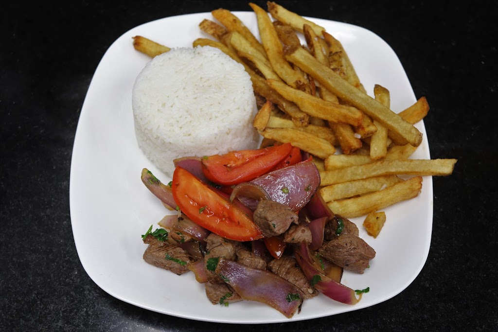 Caralis Rotisserie Chicken | restaurant | 703 E Lewis and Clark Pkwy, Clarksville, IN 47129, USA | 8122862900 OR +1 812-286-2900